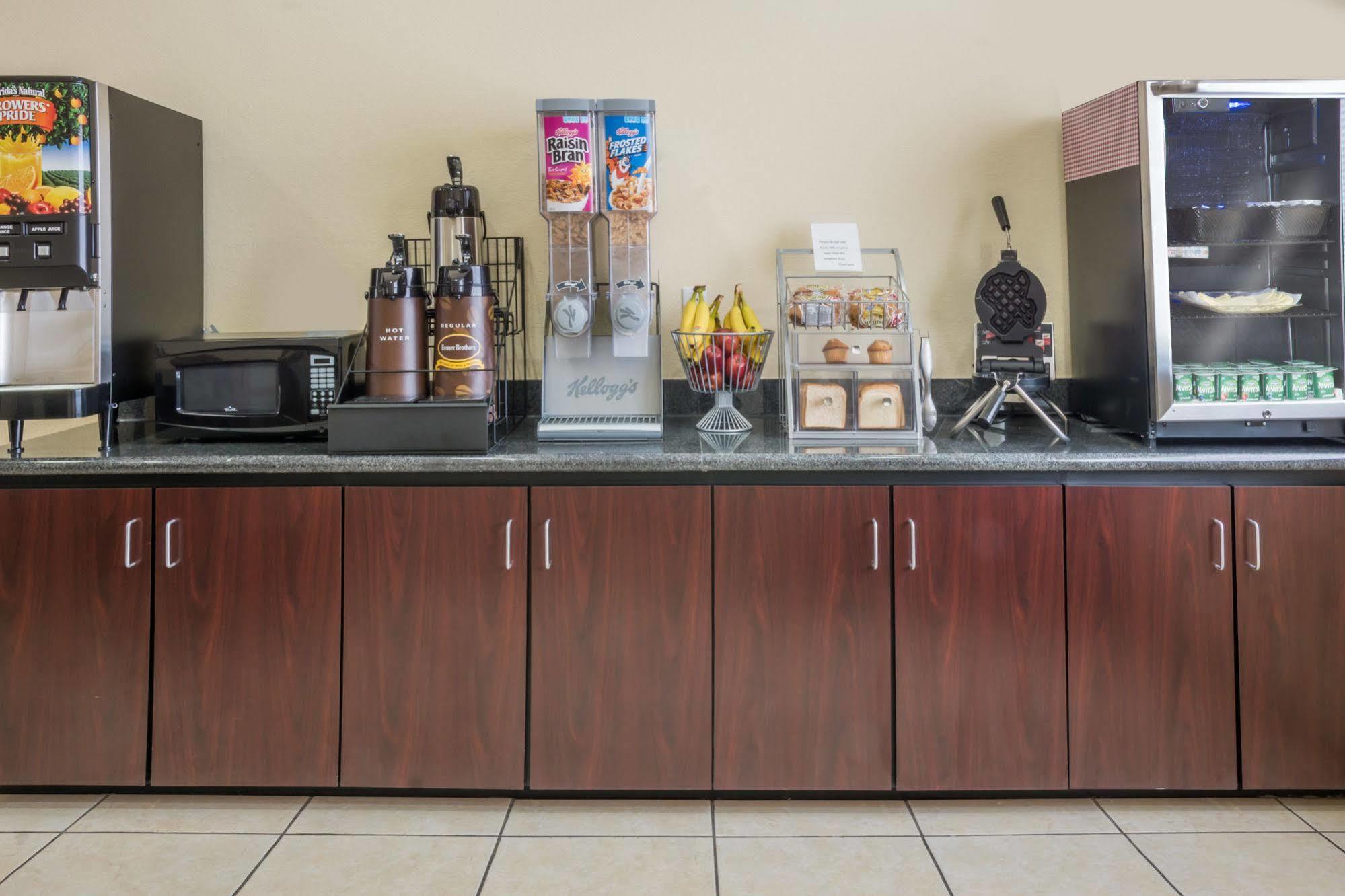 Super 8 By Wyndham Harker Heights Killeen - Fort Cavazos Luaran gambar