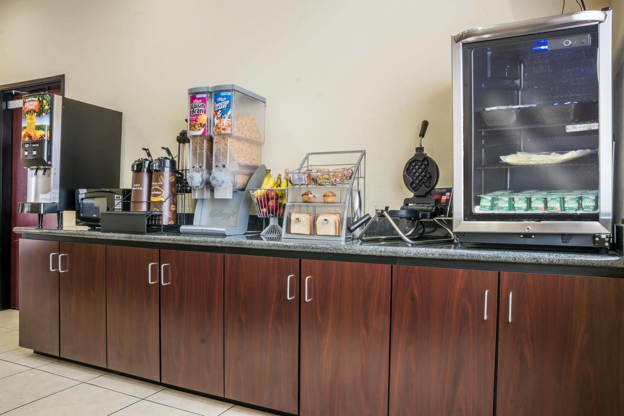 Super 8 By Wyndham Harker Heights Killeen - Fort Cavazos Luaran gambar